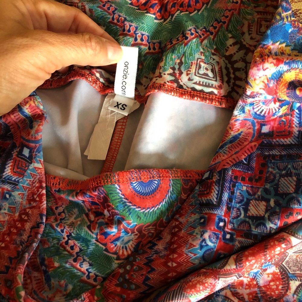 Onzie leggings—great print! - Picture 3 of 4